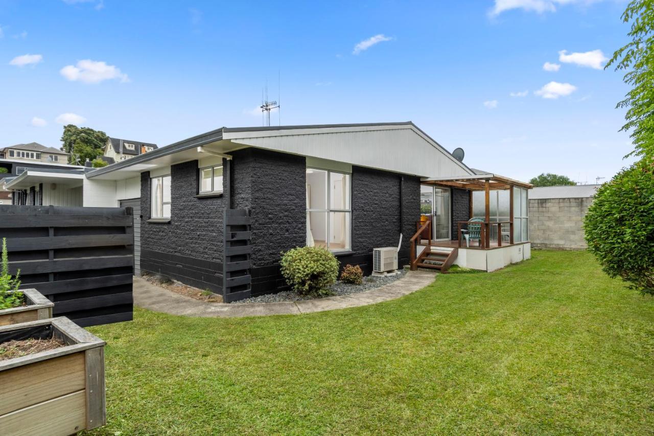 Styley On Briarley Unit 4 Tauranga Exterior photo